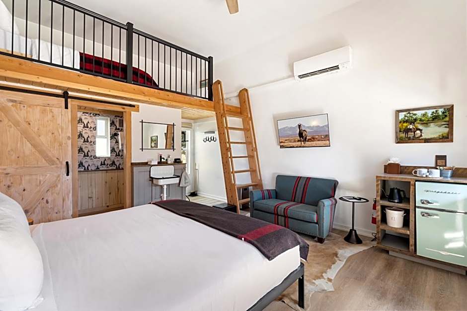 Hotel Palomino