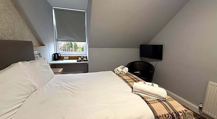 OYO Gothenburg Hotel - Adults Only