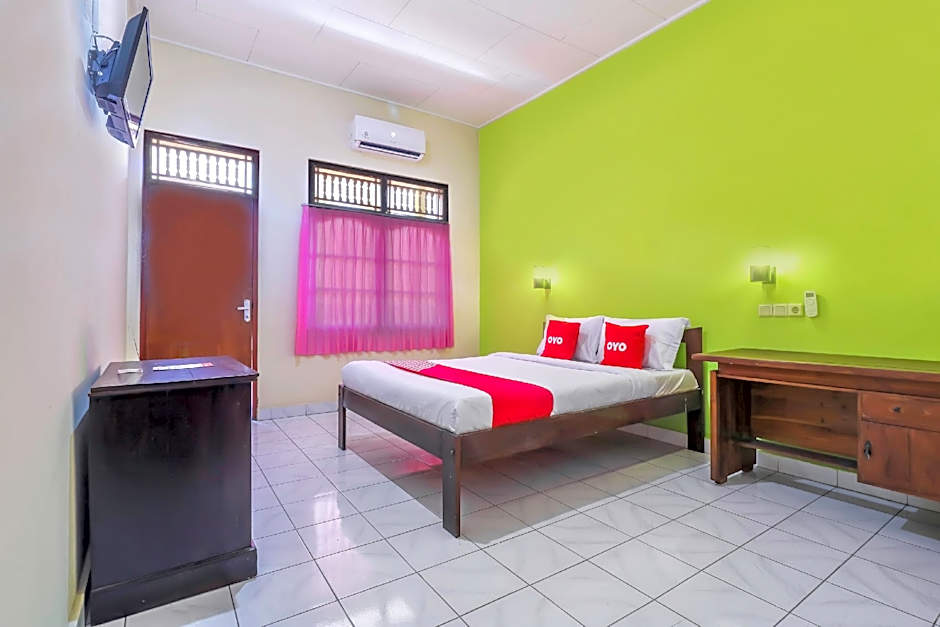 OYO 2184 Nan Berlian Inn