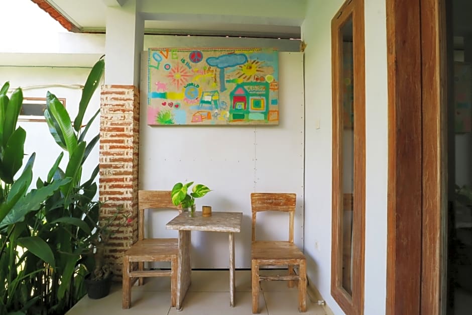 The Wina Guesthouse 2 by ZUZU