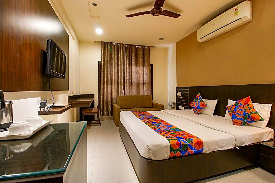 FabHotel Kamla Regency