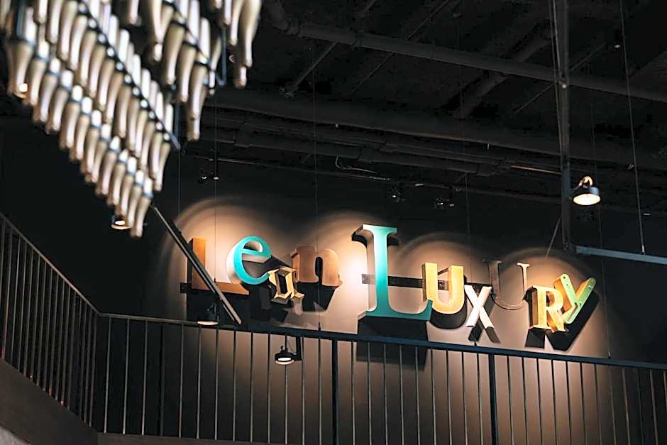 Ruby Lilly Hotel Munich