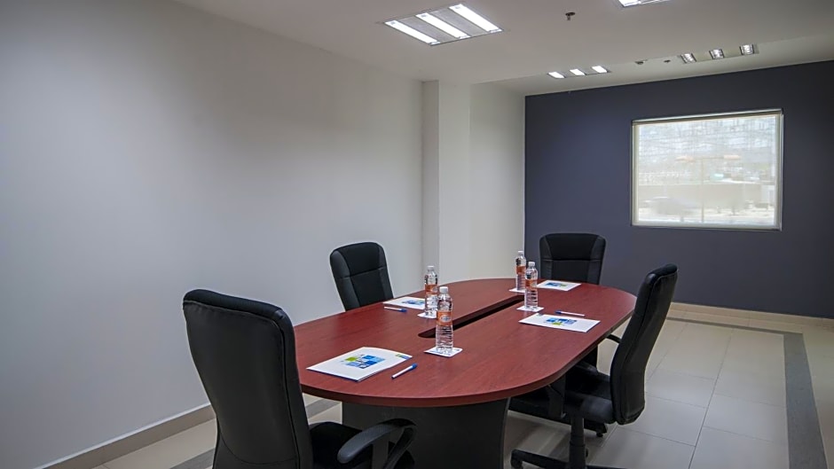 Holiday Inn Express Cabo San Lucas By IHG