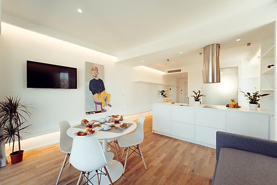 Marina Gardens Boutique & Suites