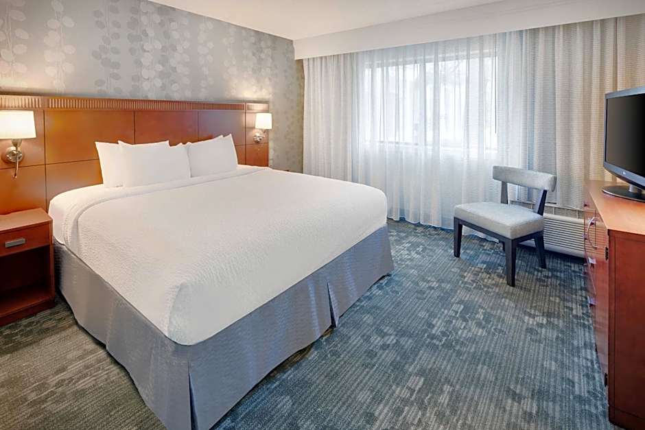 Courtyard by Marriott Detroit Southfield