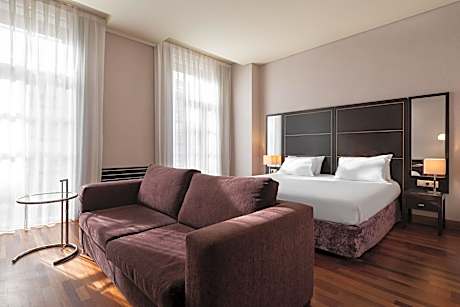 Junior Suite (2 Twin Beds)