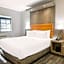 Rodeway Inn Near Melrose Ave