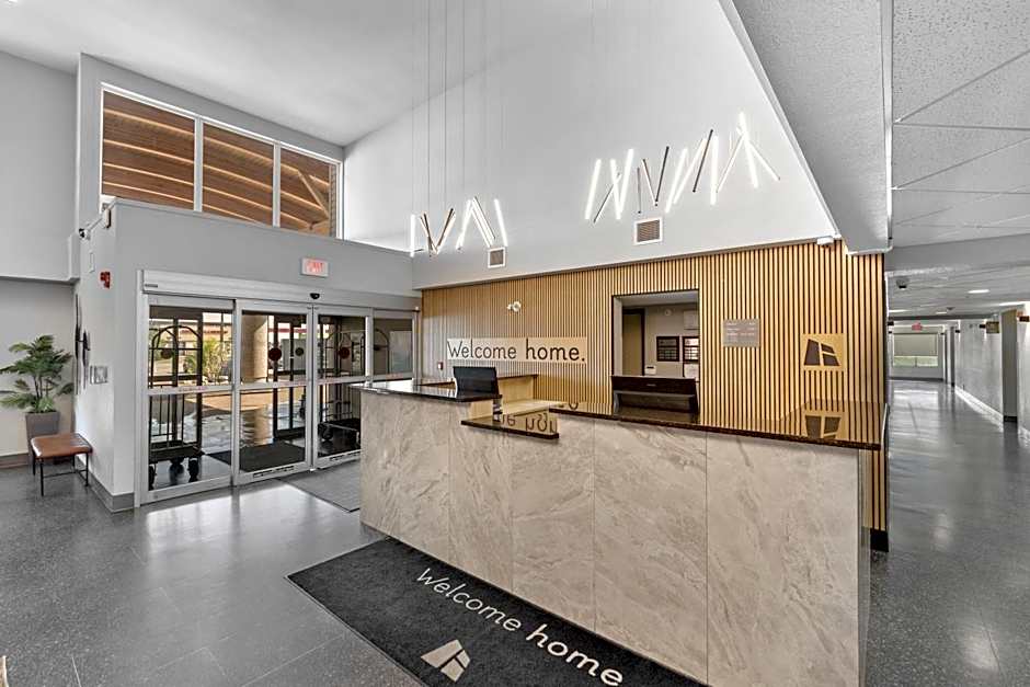 Home Inn and Suites Lloydminster