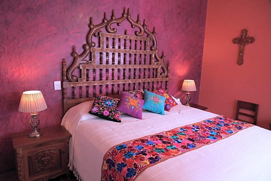 CASA ALFAREROS