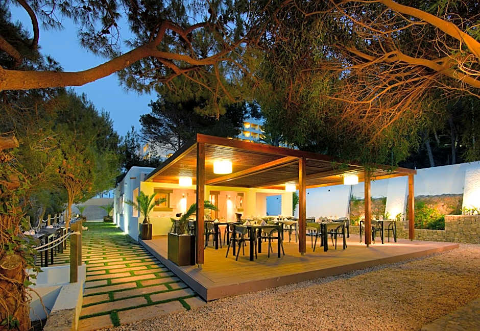 Palladium Hotel Cala Llonga - Adults Only