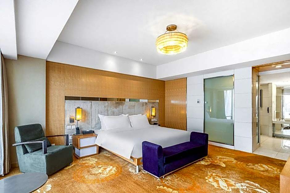 Rezen Hotel Tianjin Binhai