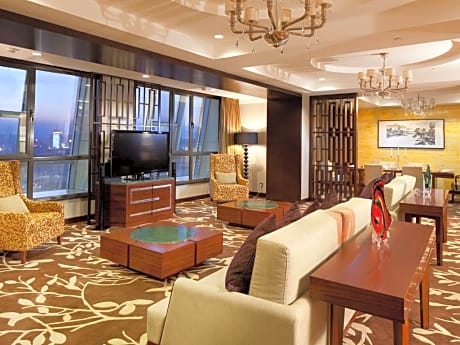 1 King Presidential Suite With Lounge Access