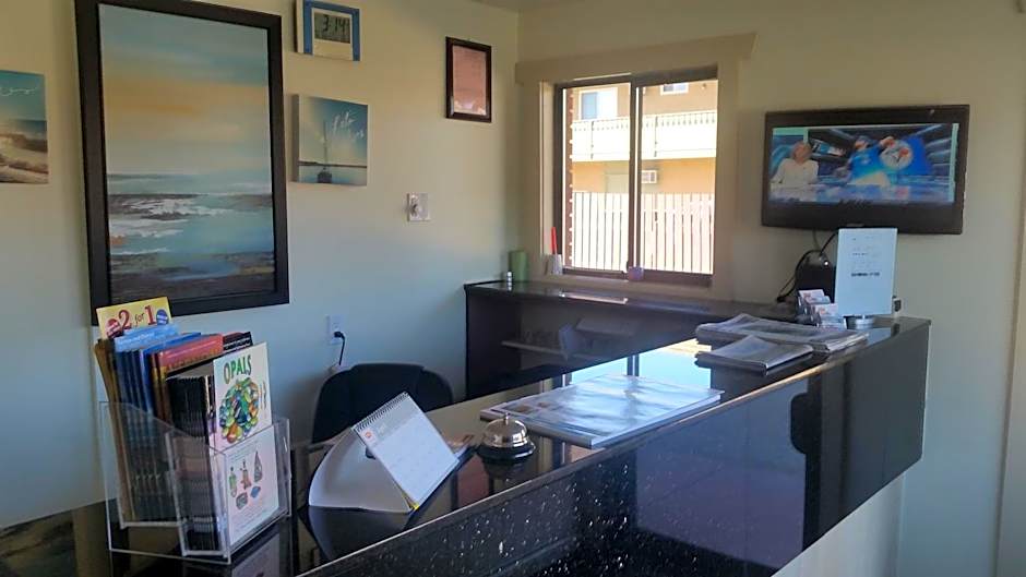 Canadas Best Value Inn & Suites Vernon