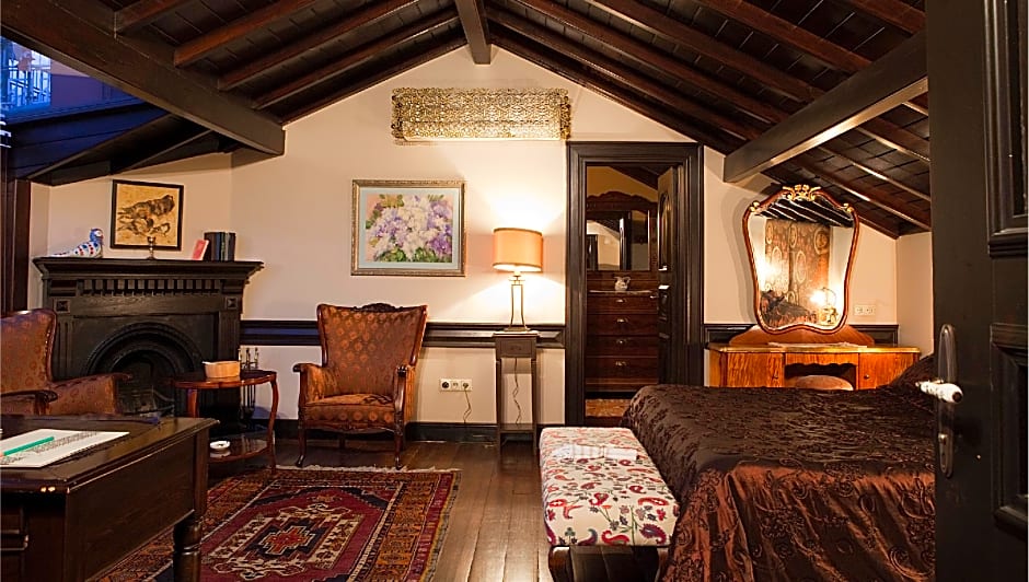 Kitapevi Hotel