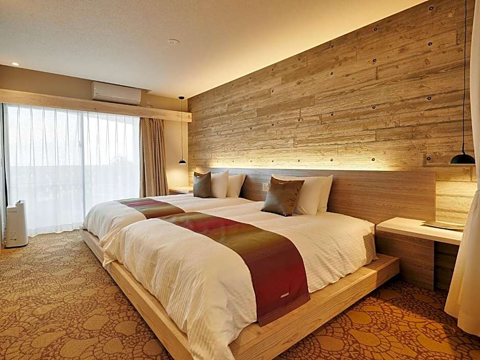 Yomitan Condhotel ND