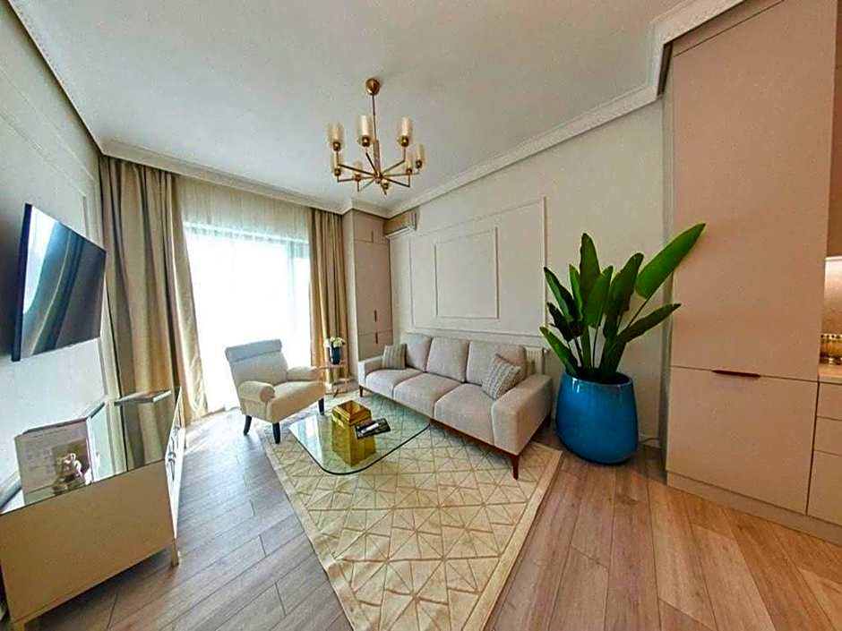 Photo 1 of 11 of Apartment, Ground Floor