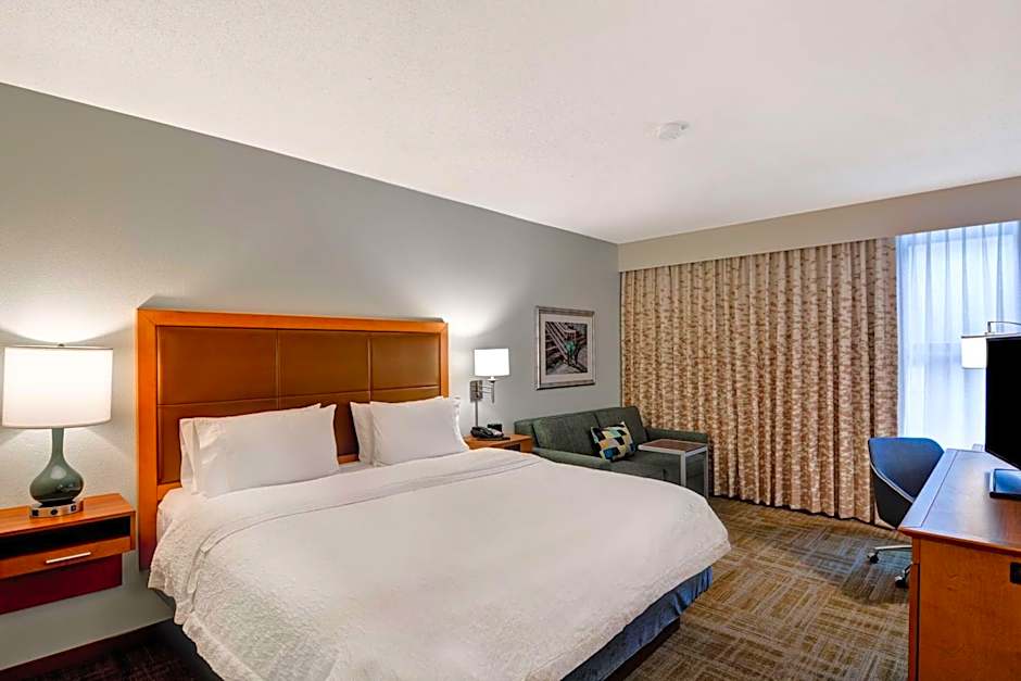 Hampton Inn By Hilton State College