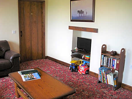 Cottage-Ensuite-Swallow Barn