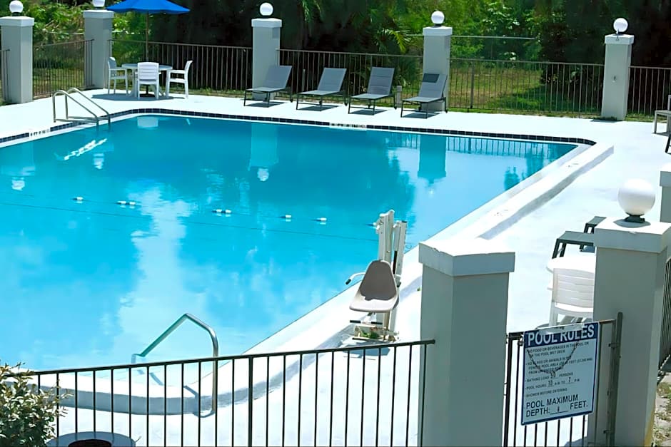 Stayable Suites Lakeland