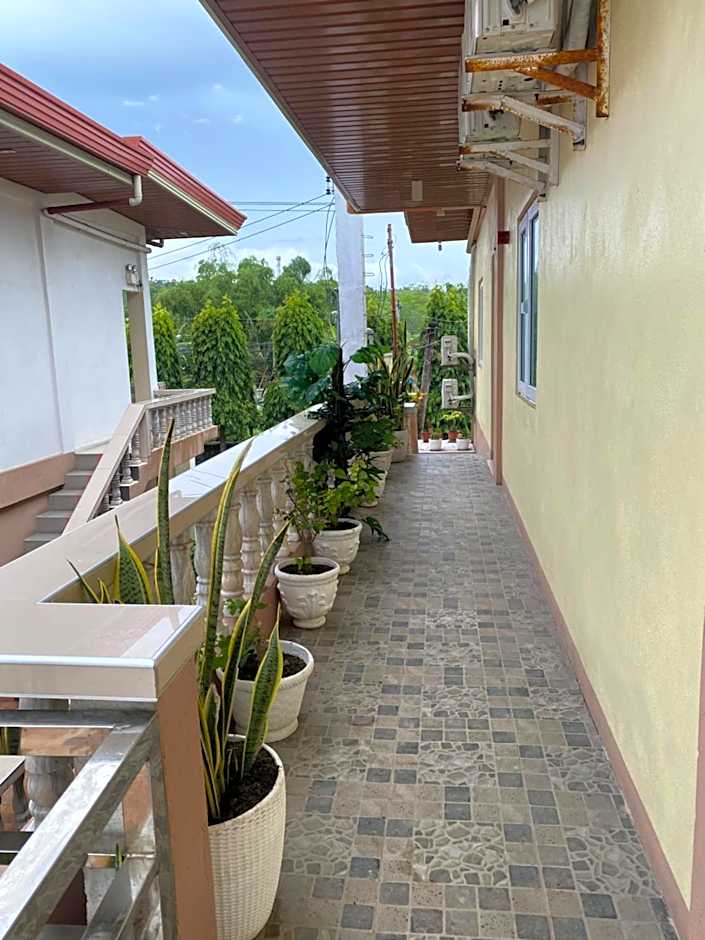 Kellocks' Seaview Apartelle