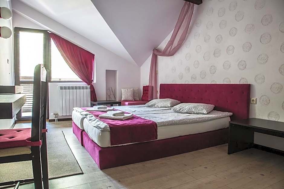 RILA 6ATO Hotel & Restaurant