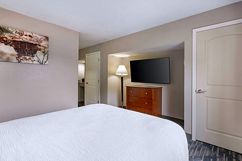 Country Inn & Suites by Radisson, Pickerington, OH