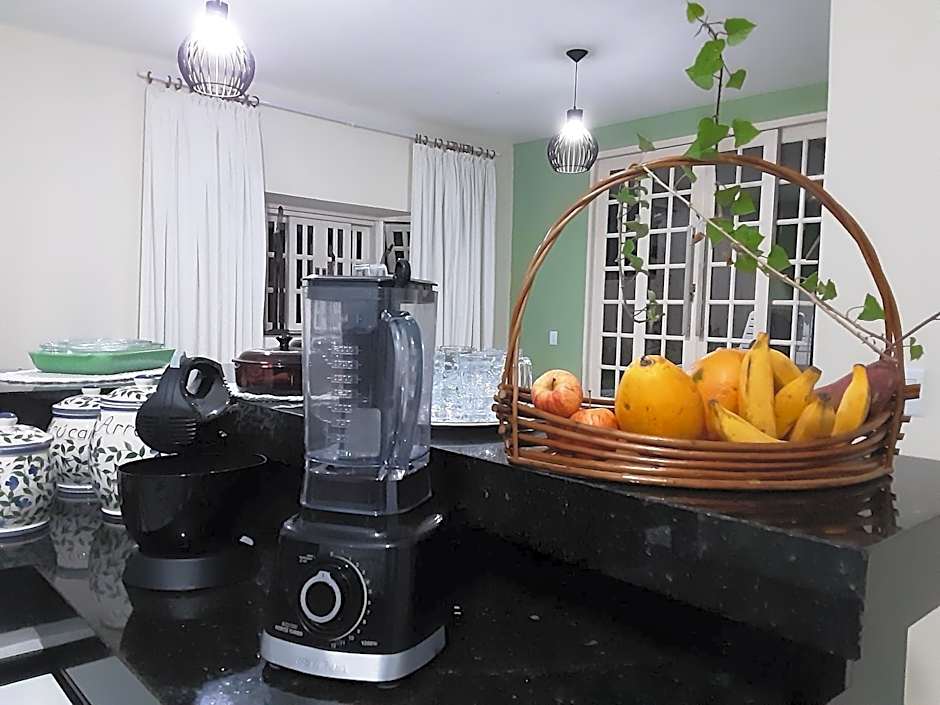 Casa de Praia Massaguaçu! Ao meio Áreas Arborizadas