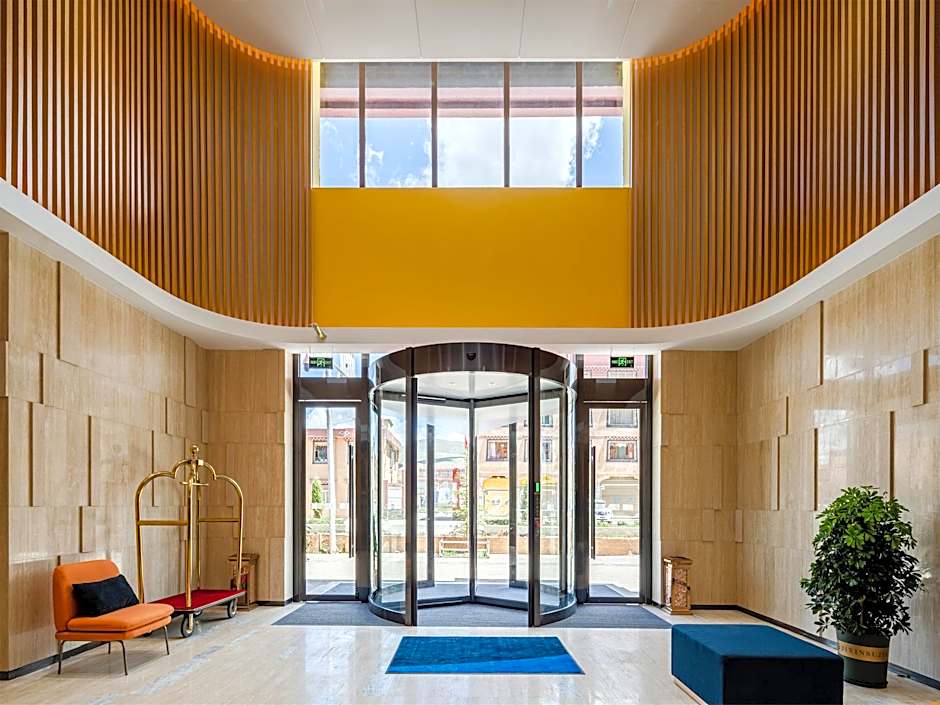 Holiday Inn Express Litang By IHG