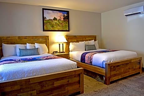 Superior Queen Room with Two Queen Beds