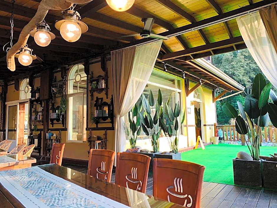 Yue Ya Villa