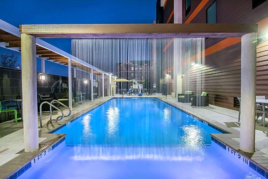 Home2 Suites By Hilton Austin Airport