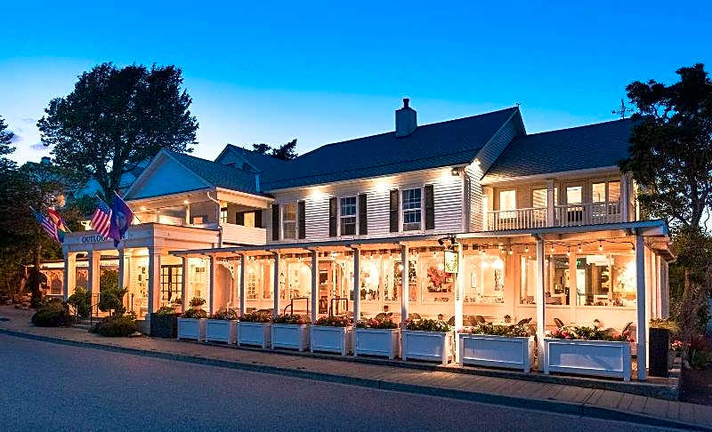 Outlook Inn
