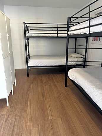 Bed in 4-Bed Mixed Dormitory Room