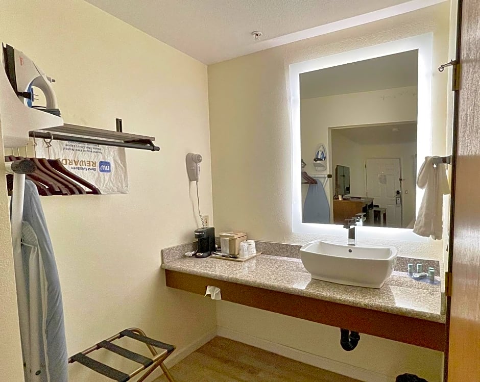 SureStay Hotel by Best Western Williams
