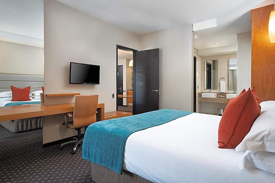 Premier Hotel O.R. Tambo