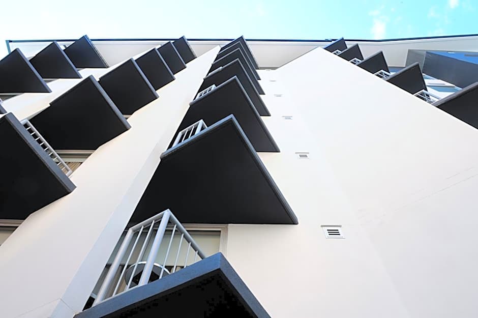 Mantra Terrace Hotel