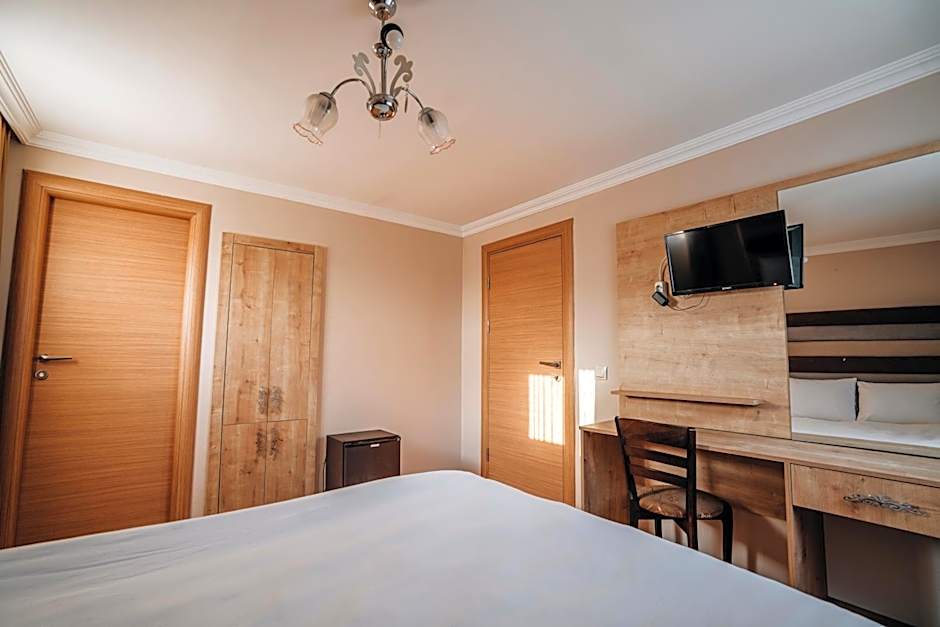 Gulliver Mansion Hotel