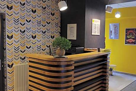 Logis Hotel Le Chêne Vert