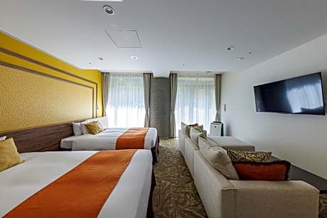Deluxe Twin Room B
