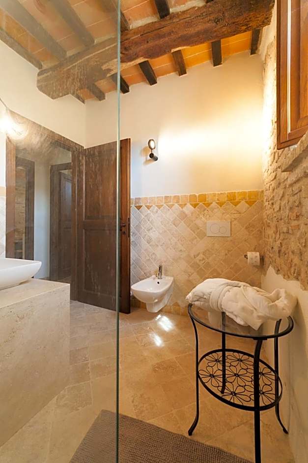 Umbria Country Shelter