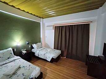 RedDoorz @ LQJ Hotel Old Buswang Kalibo