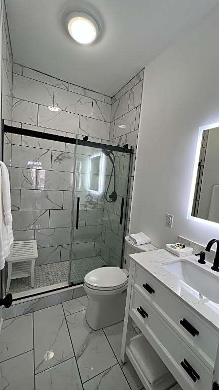 The Front Street Inn