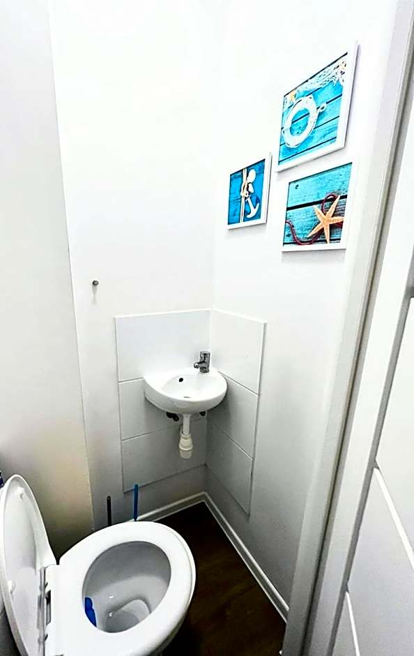 Ursus Rooms-Self Check-in