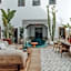 Kenzara Suites & Pool, Your private escape