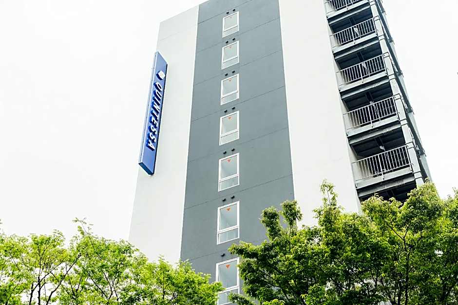 Quintessa Hotel Kokura Comic & Books