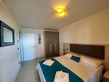 Two-Bedroom Apartment with Lagoon View