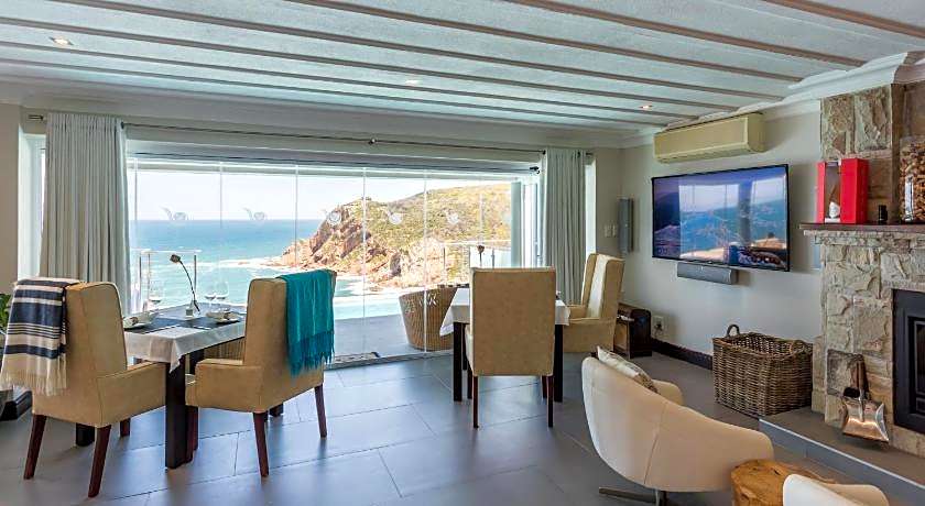 Head Over Hills Luxury Retreat