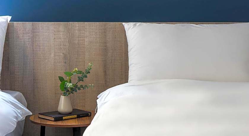 Sparrow Hotel