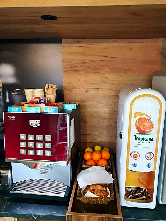 Kyriad Direct Martigues