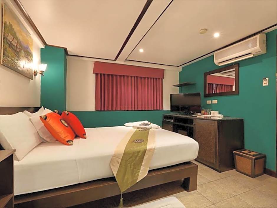 Angus O'Tool's Guesthouse